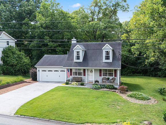 5th image of 8636 Barbee Ln