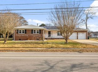 606 Charlton Dr, Hampton, VA 23666