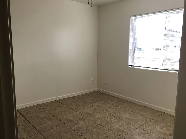 4483 N Miner Rd — Photo 8