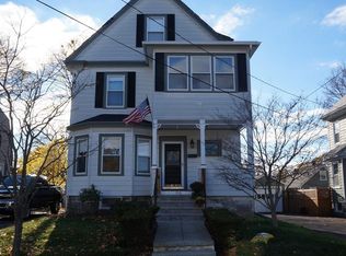 216 Willow St #1, Boston, MA 02132