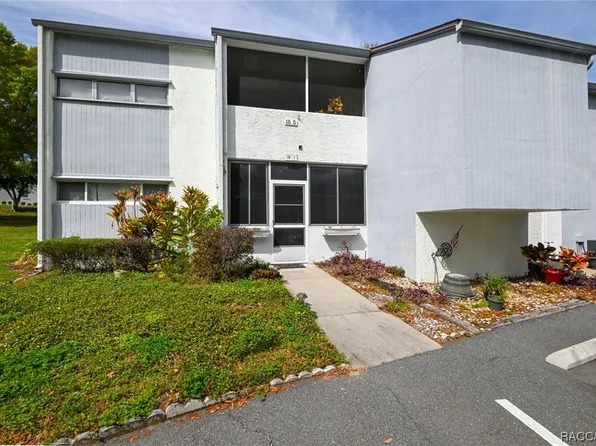 3373 S Royal Oaks Dr APT 15-1, Inverness, FL 34452