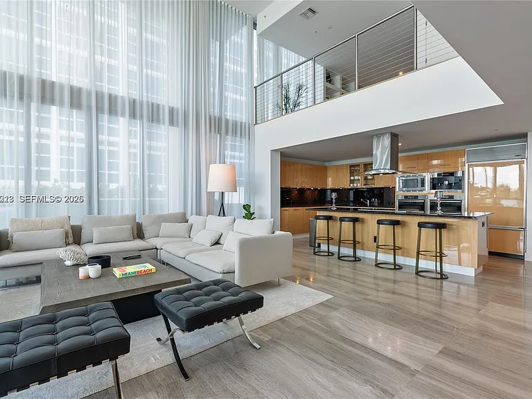 6899 Collins Ave #202 — Photo 3