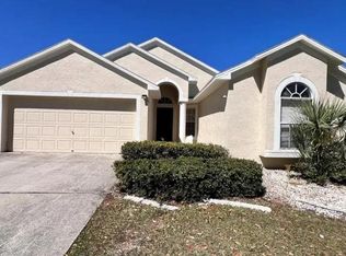 418 Henderson Ave, Seffner, FL 33584