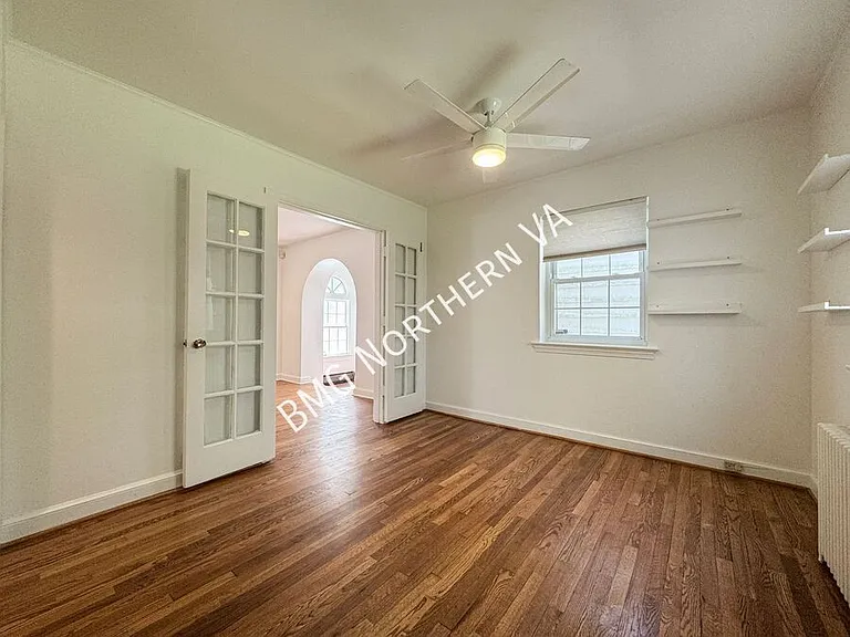 6600 Braddock Rd — Photo 14