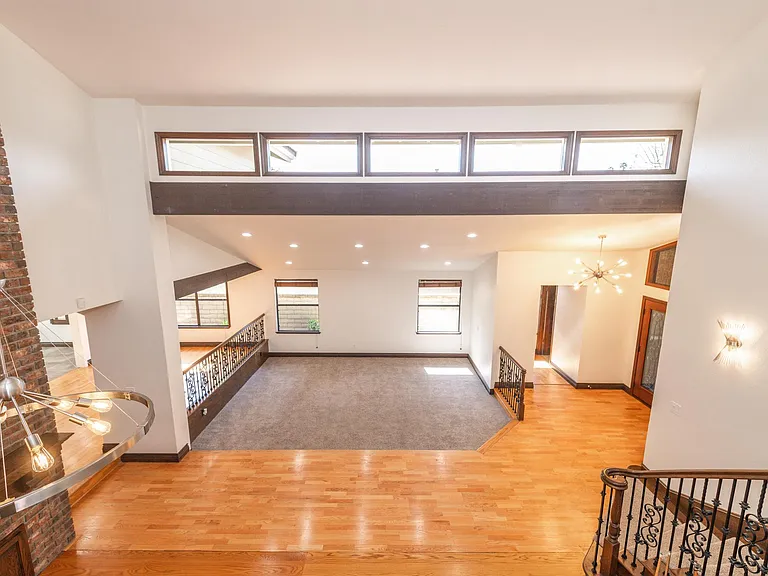 24692 Kings Rd — Photo 43