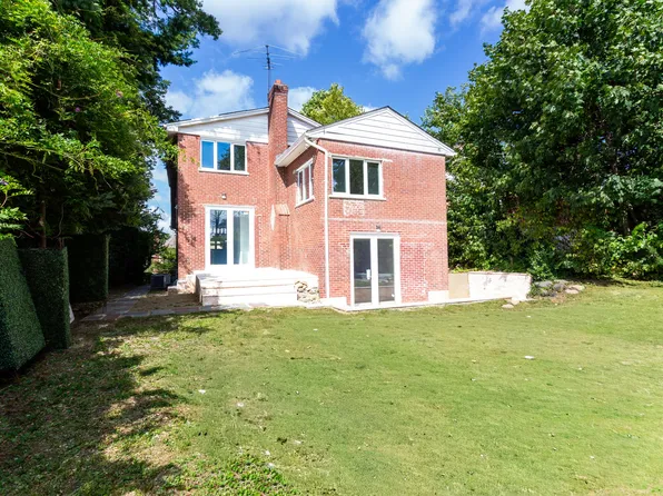 85-49 Avon Street image 24 of 24