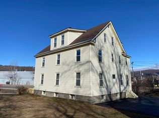 17 Hinchey St, Berlin, NH 03570