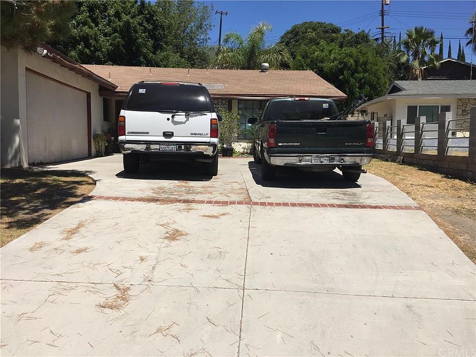 1st image of 3237 E Calle Baja Dr