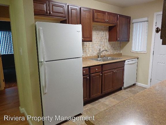 3rd image of 3113 Mandan Way