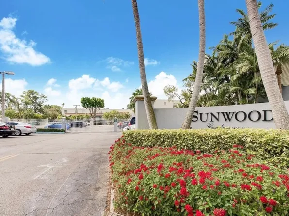 4600 SW 67th Ave APT 125, Miami, FL 33155
