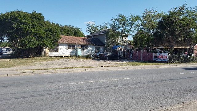1st image of 1434 E 12th St