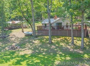 207 Empty Hill Dr, Sunrise Beach, MO 65079