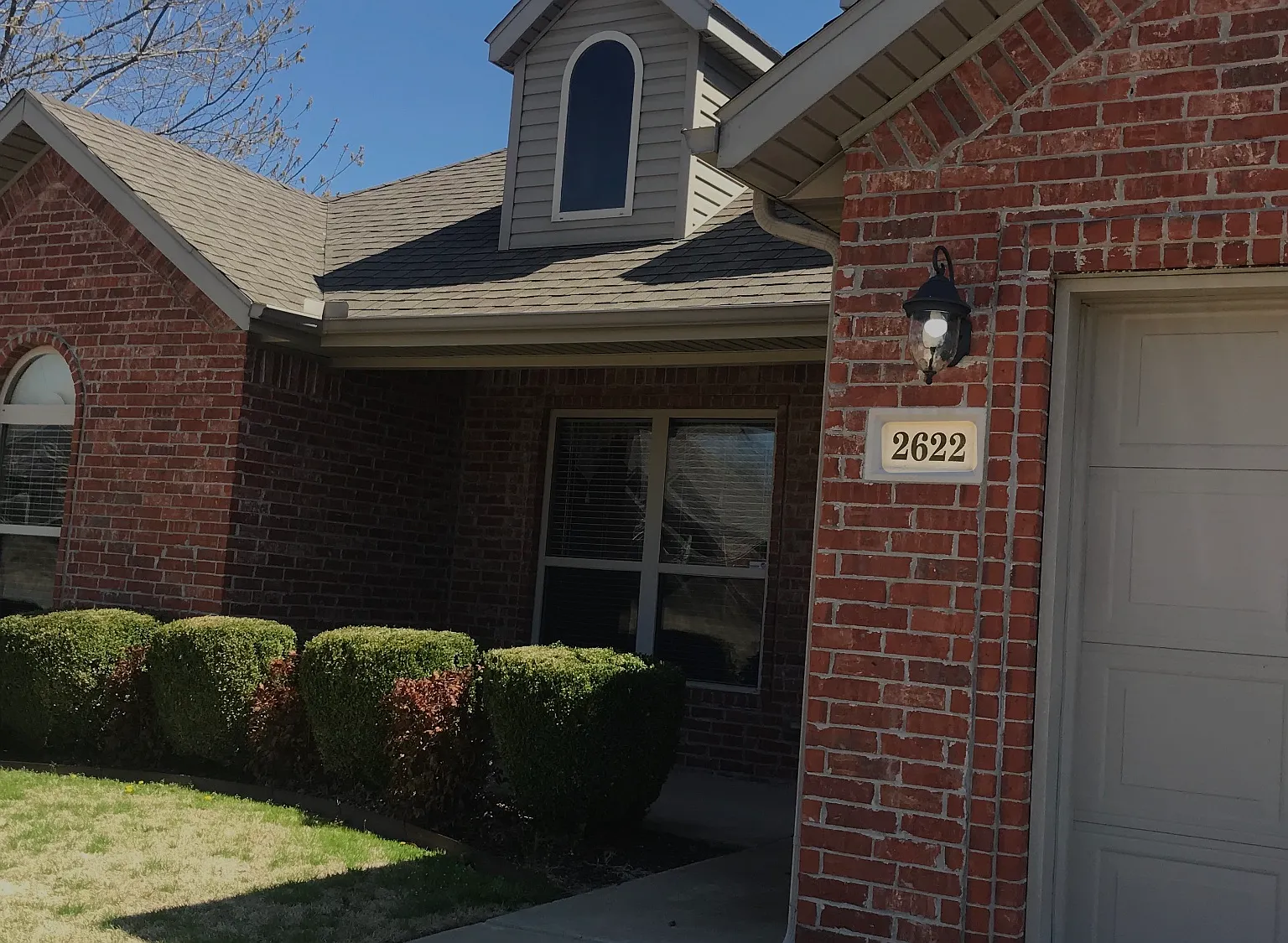 3 bed, 1667 sqft, $1,975 — Photo 1