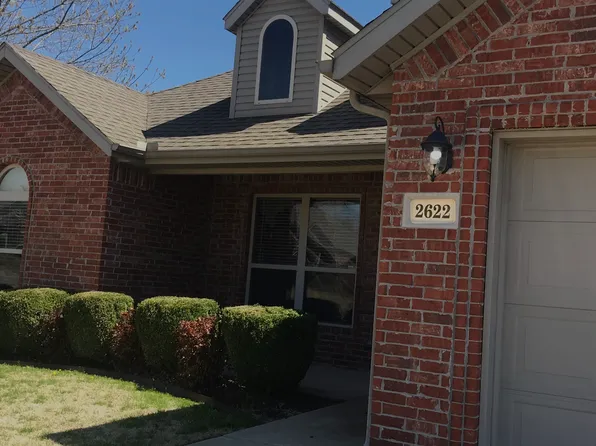 2622 N Brush Creek Dr, Fayetteville, AR 72704
