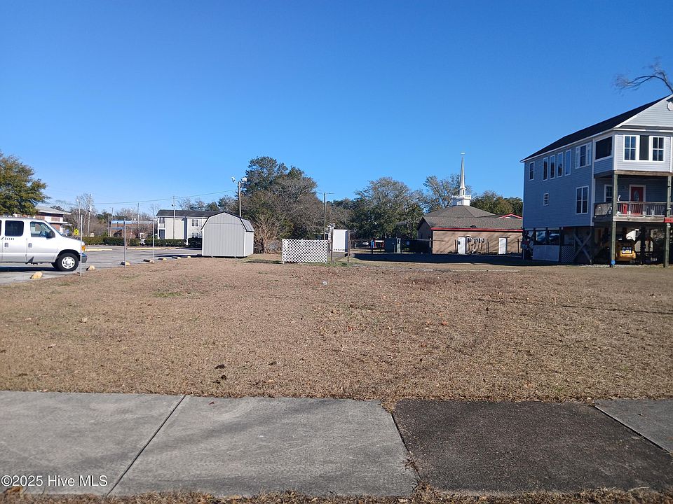 1st image of 1118 N 7th Street