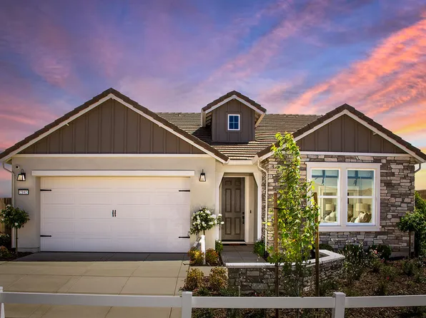 2102 Starwood Dr, Riverbank, CA 95367