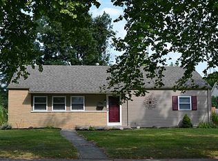 1908 Pembrook Rd, Springfield, OH 45504