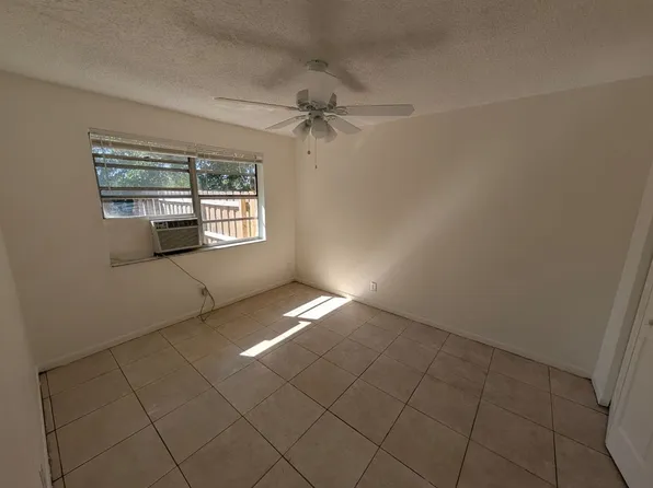 4453 Stevens Rd APT 2, Lake Worth, FL 33461