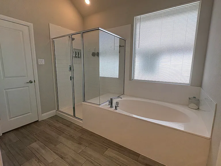 1031 Pitch Pine St — Photo 12