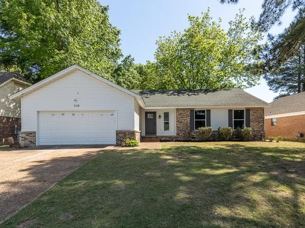 538 Bedlington Dr, Cordova, TN 38018