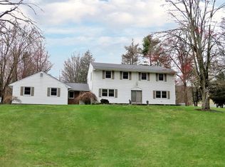 7 Orchard Cir, Montebello, NY
