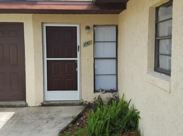 292 W Towne Pl, Titusville, FL 32796