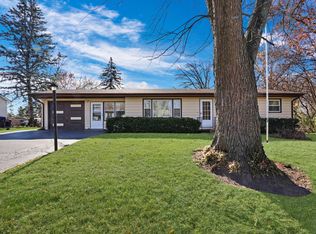 117 Kohl Ave, Spring Grove, IL 60081