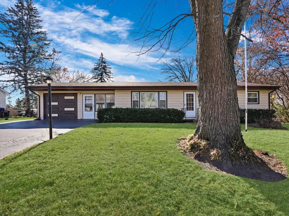 117 Kohl Ave, Spring Grove, IL 60081