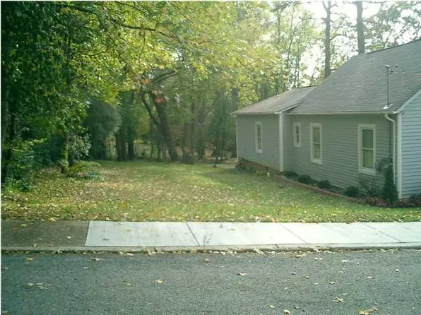 1210 W 49th St, Chattanooga, TN 37409