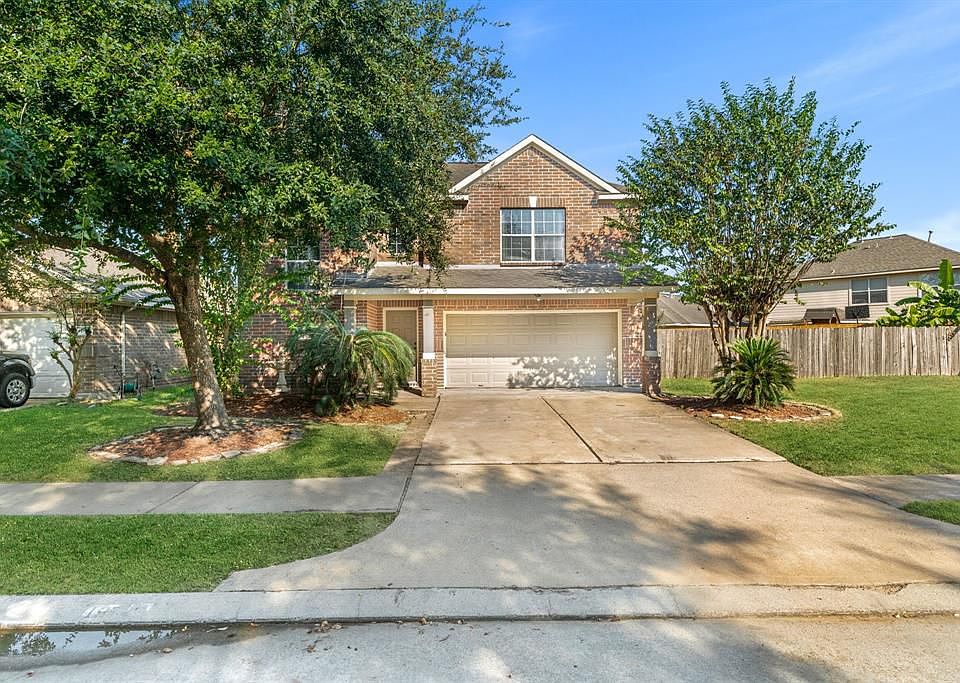 1st image of 19726 Whispering Hollow Ln