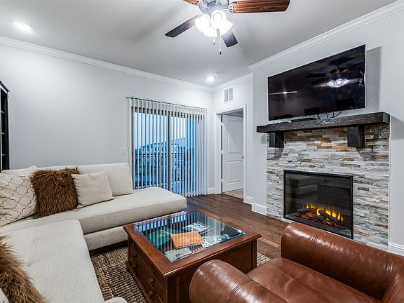 5th image of 651 N Watters Rd #3402