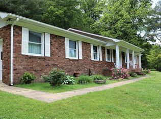 5609 Elk Creek Darby Rd, Ferguson, NC 28624