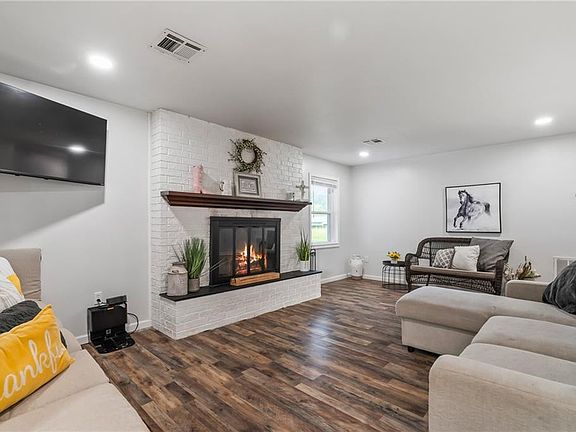 5th image of 47325 Morris Rd