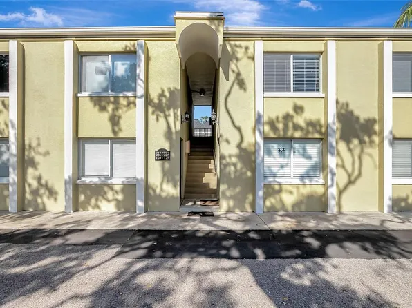 3206 W Azeele St APT 126, Tampa, FL 33609