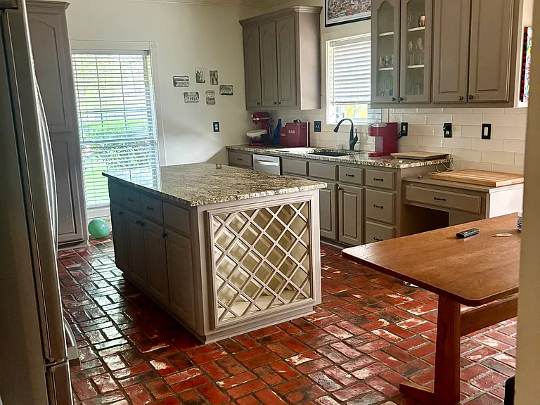 6605 Tennyson Oaks Ln — Photo 9