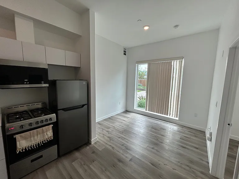 9416 Firth Blvd — Photo 7