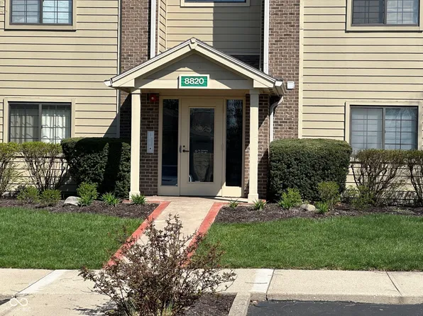 8820 Yardley Ct APT 103, Indianapolis, IN 46268