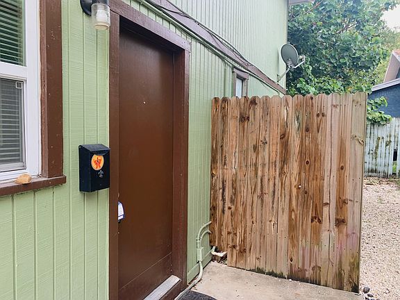 2nd image of 1026 8th St S