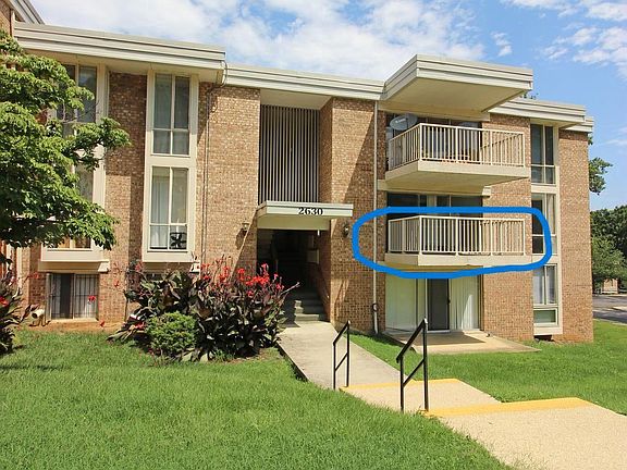 2nd image of 2630 Wagon Dr APT 3C