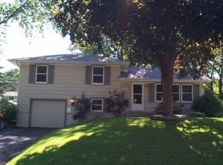8861 James Ave S, Bloomington, MN 55431