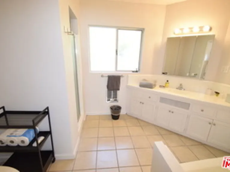 1940 Carmen Ave #PENTHOUSE — Photo 10