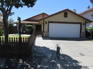 928 S Cape Dr, Modesto, CA 95350