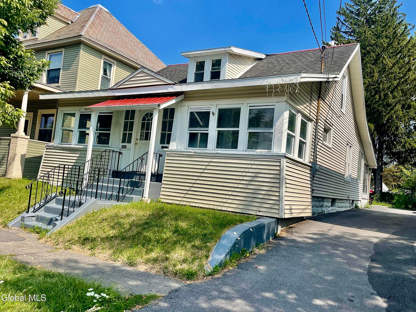 1st image of 1818 Lenox Road