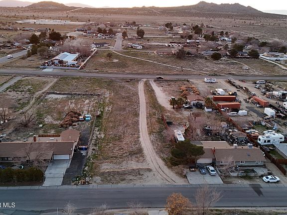 2nd image of 156th St E