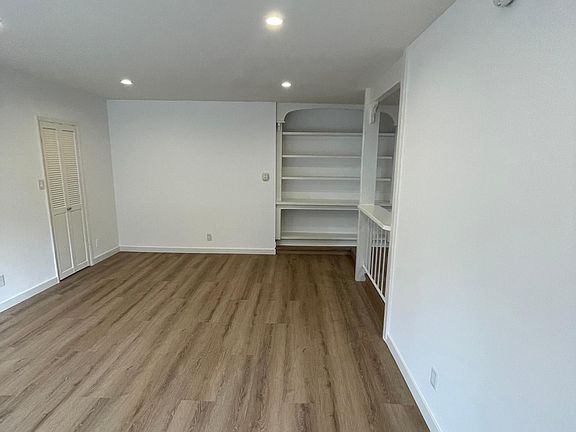 4th image of 11698 Montana Ave APT 5