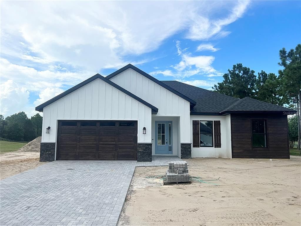 17693 SW 61st Lane Rd