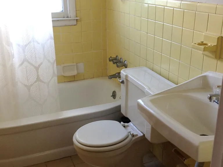 7 Cottage St #3 — Photo 6