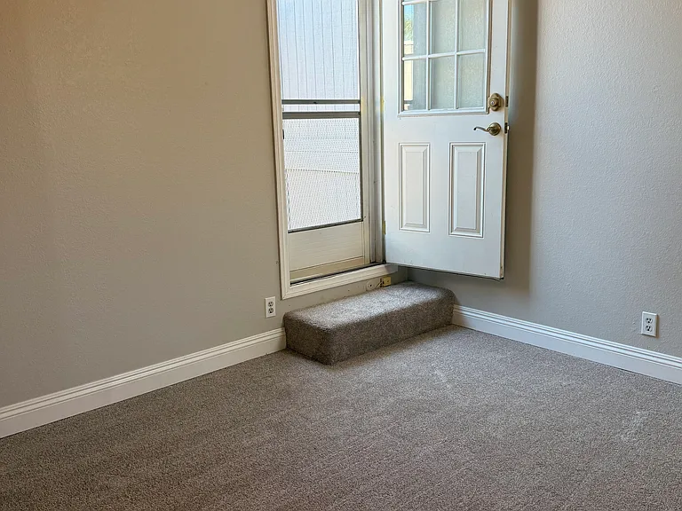 16525 Wikiup Rd — Photo 16