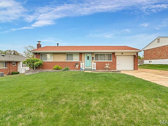 3rd image of 9758 Jarris Dr