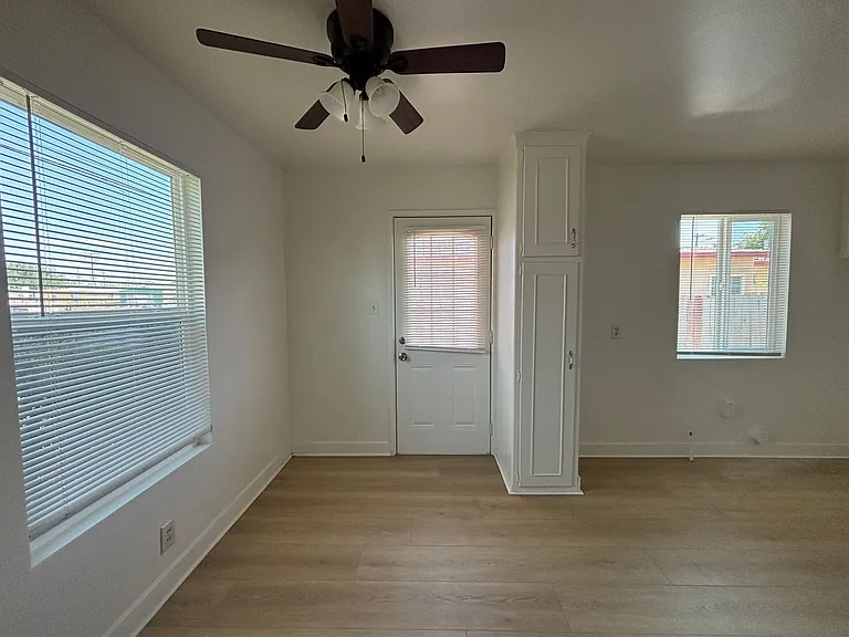45309 10th St W — Photo 6